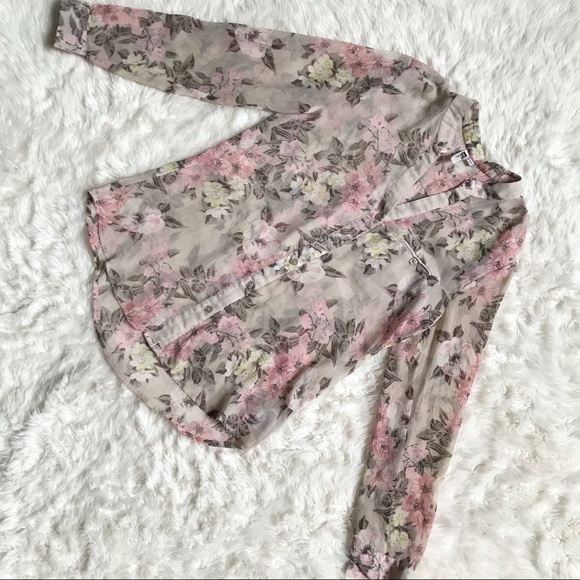 Kut from Kloth Floral Print Button Up Blouse - Picture 5 of 16